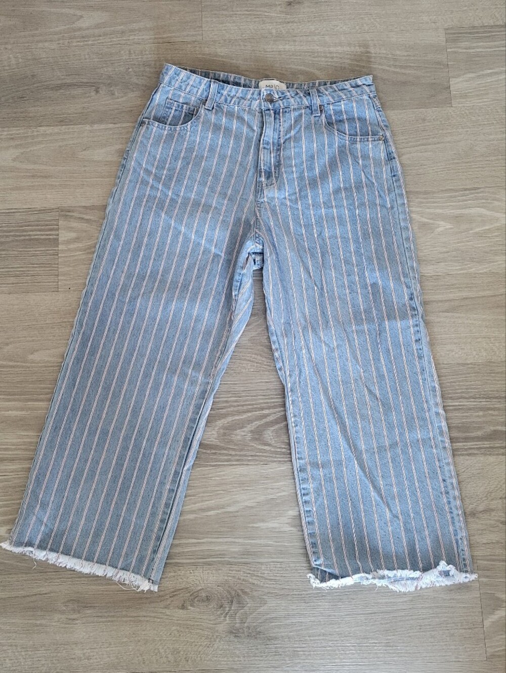 MPD By MINKPINK Blue Light Straight Leg Denim with Red & WHITE Pinstripes M/29